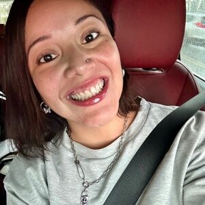 Meet your Posher, Sylvia